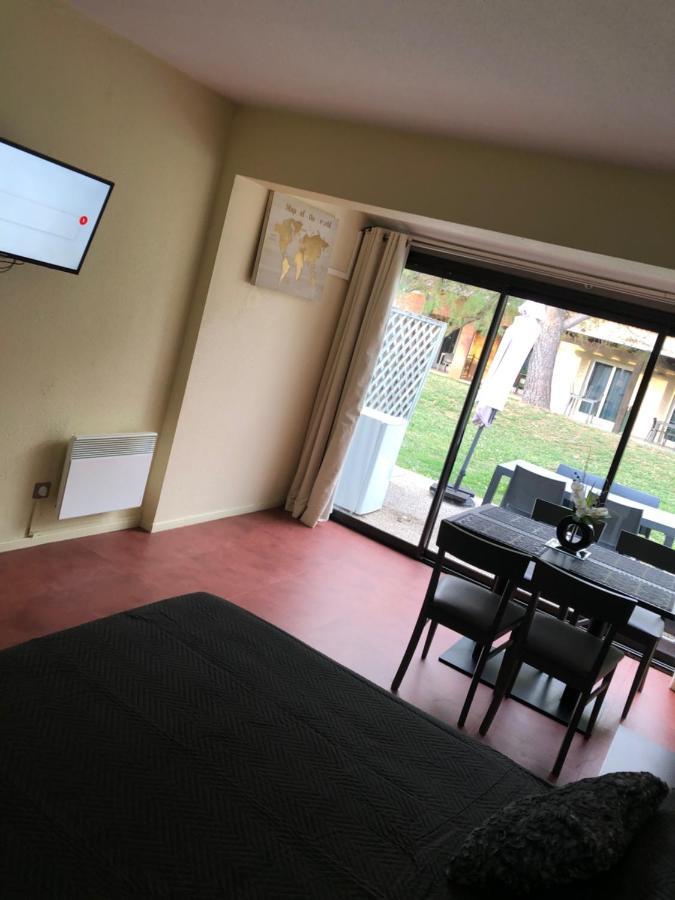 Appartement Les Hameaux Arles Ngoại thất bức ảnh