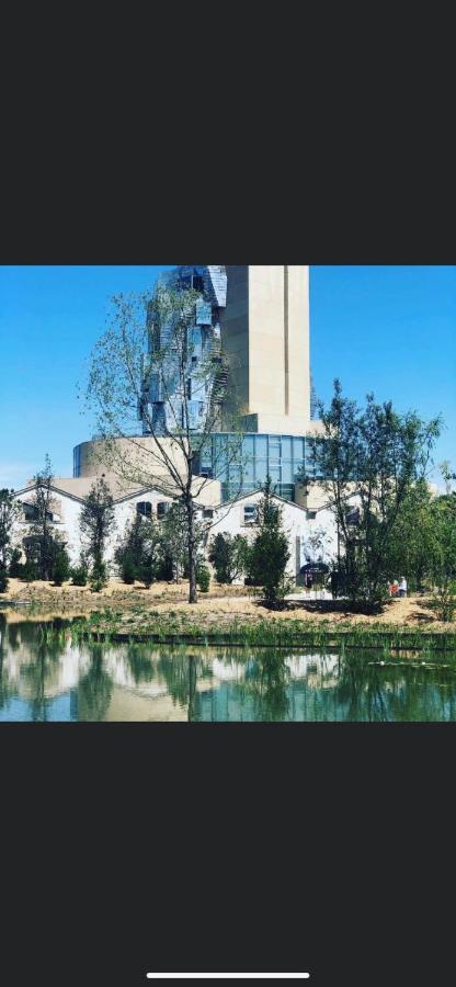 Appartement Les Hameaux Arles Ngoại thất bức ảnh